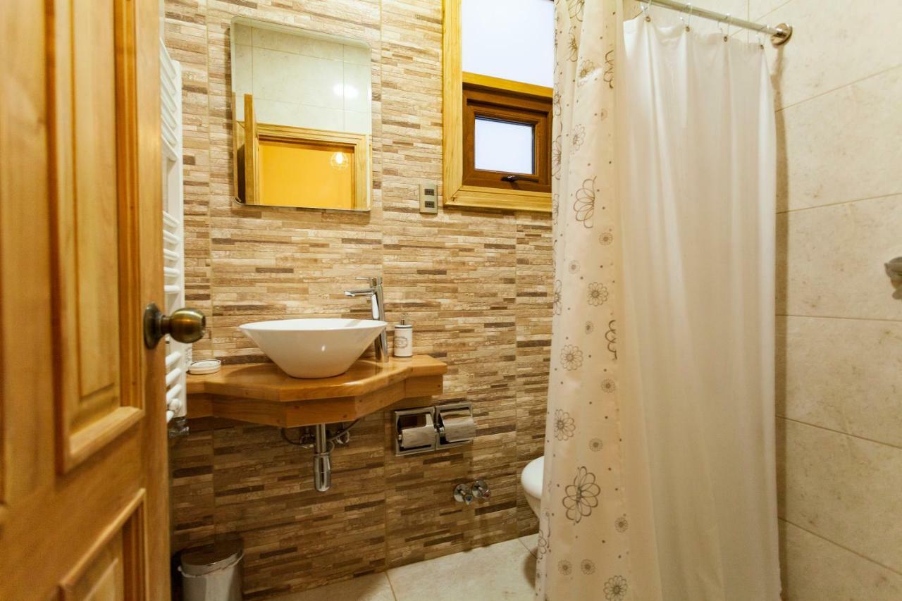 Hostal Boutique Patagonia Mistica Punta Arenas Exterior foto